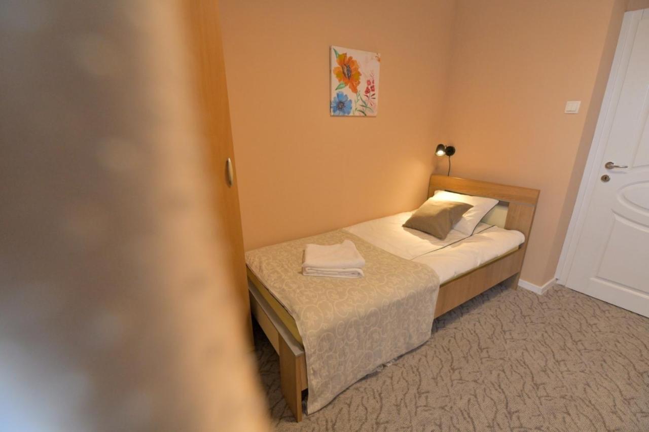 Family Apartman Bijeljina Zewnętrze zdjęcie